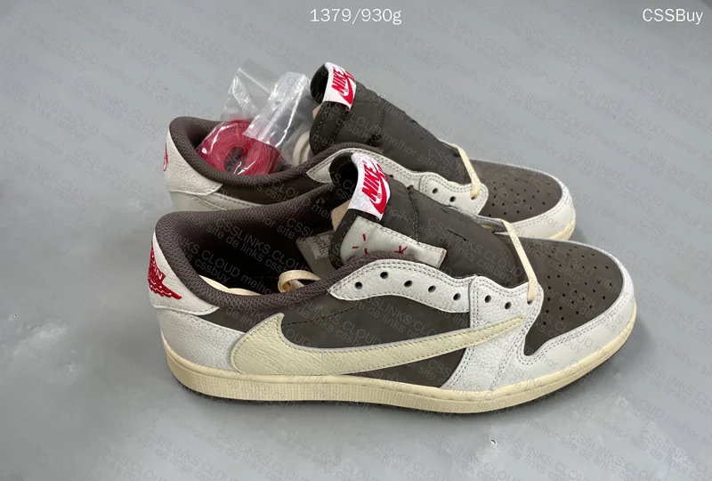 AJ1 Travis Reverse Mocha FQ 9