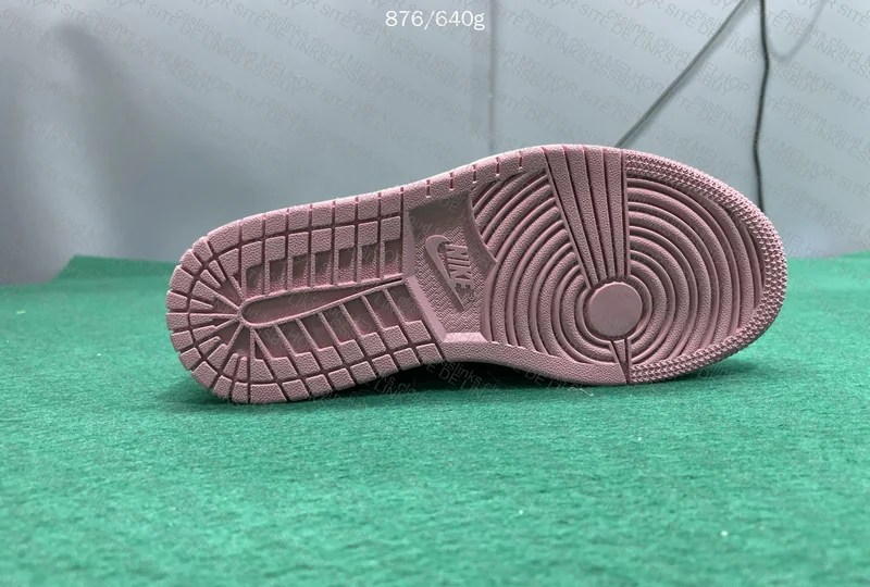 AJ1 Travis Pink 5