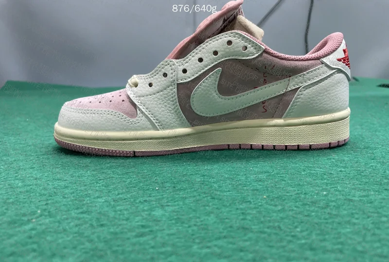 AJ1 Travis Pink 6