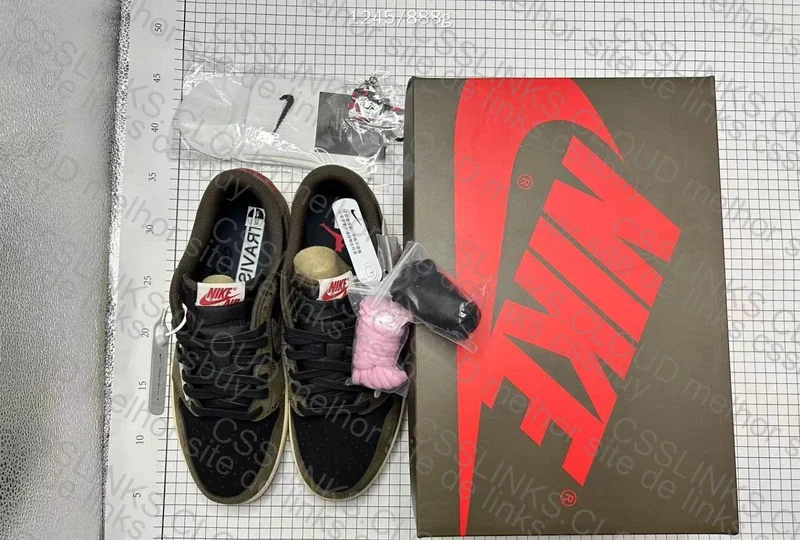 Aj1 - Travis Scott