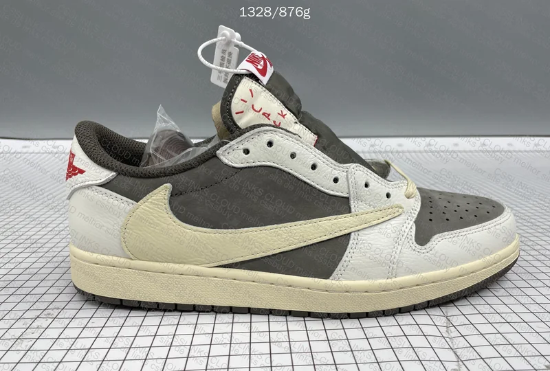 AJ1 - Travis Scott 3