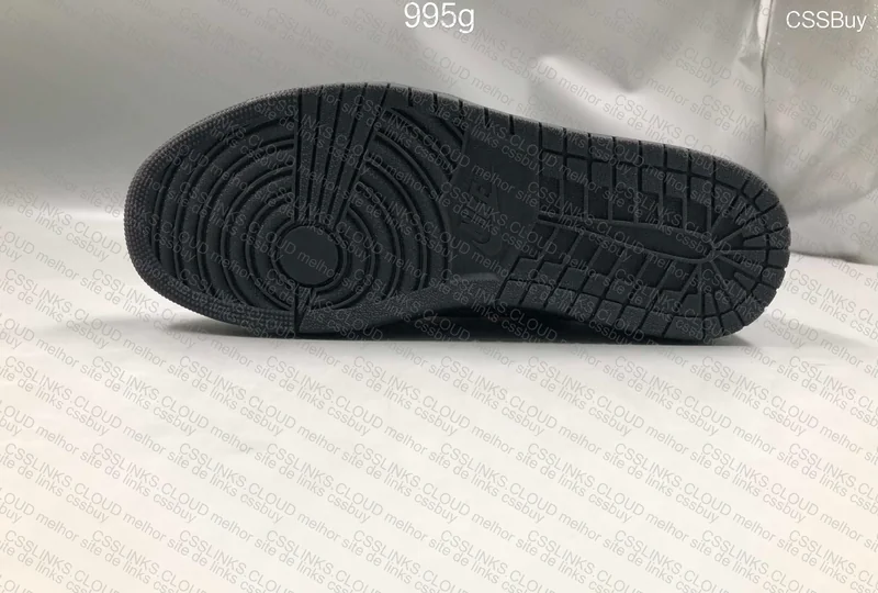 AJ1 TRAVIS SCOTT BLACK PHANTOM 9
