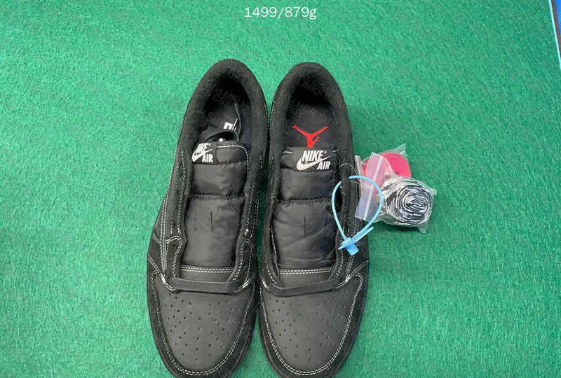 AJ1 TRAVIS SCOTT BLACK PHANTOM FK (JMDY) 4