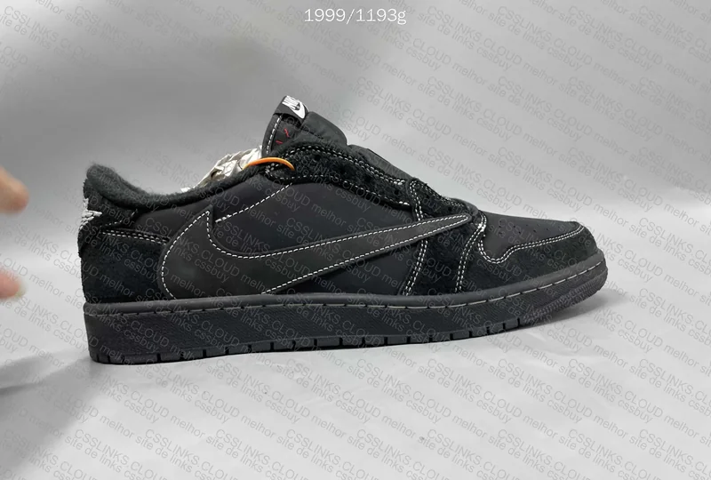 AJ1 Travis Scott Black Phantom (ZOK) 7