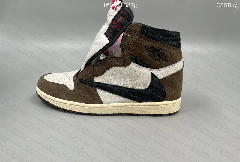 AJ1 TRAVIS SCOTT DARK MOCHA 6