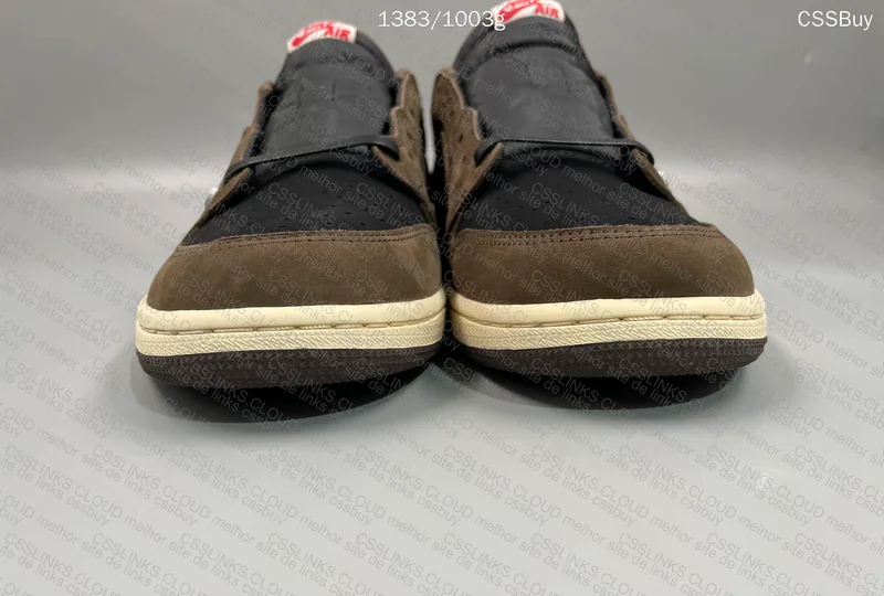 AJ1 Travis Scott Dark Mocha (FK) 5