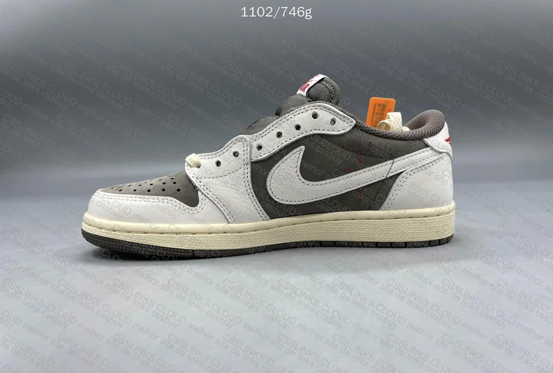 AJ1 Travis Scott Mocha 7