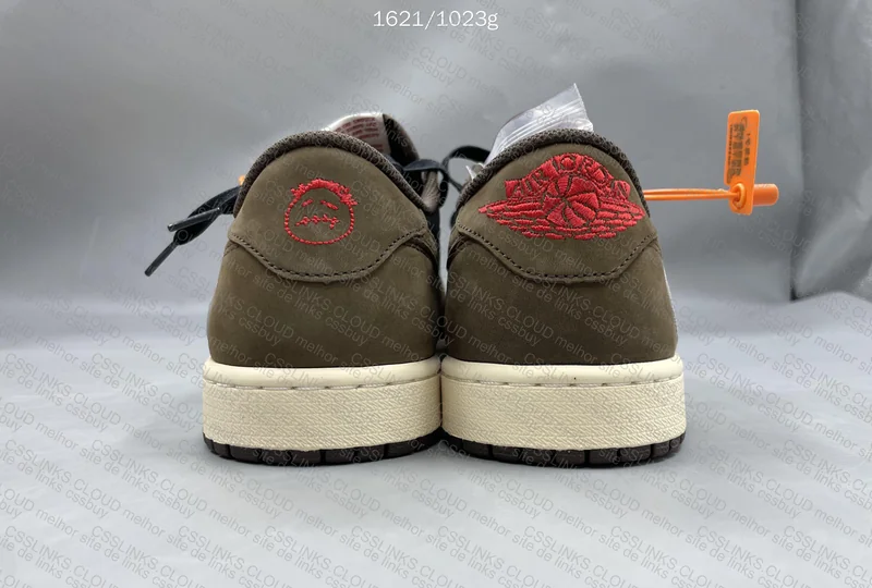 AJ1 Travis Scott Mocha Low ZOK 4