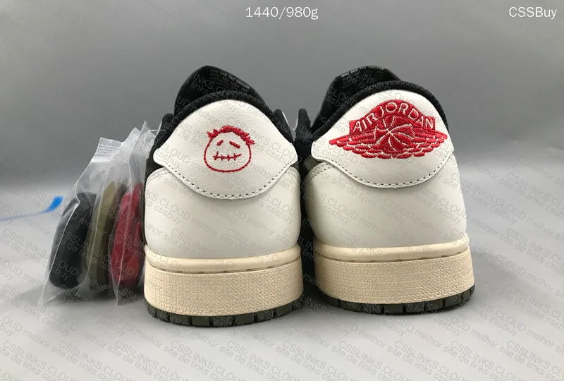 AJ1 TRAVIS SCOTT OLIVE 7