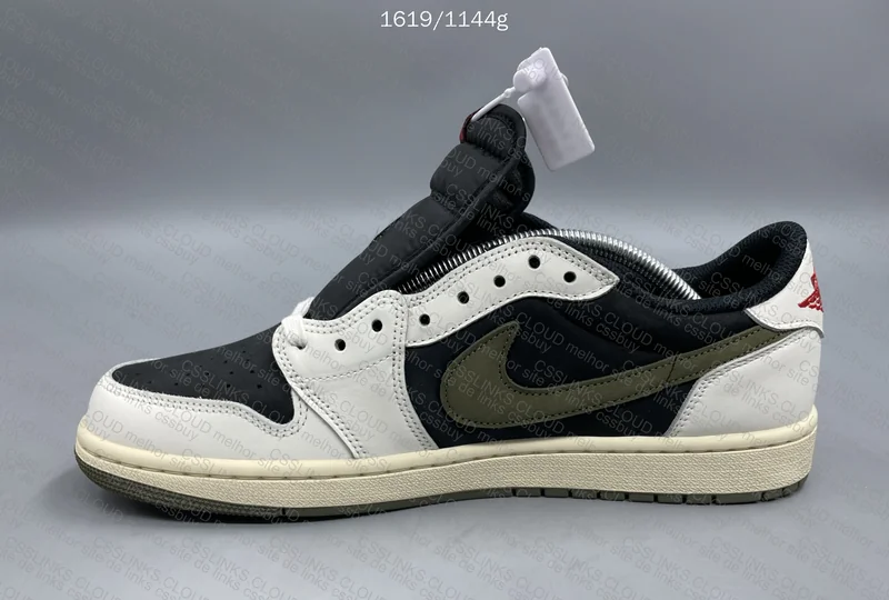 AJ1 Travis Scott Olive 7