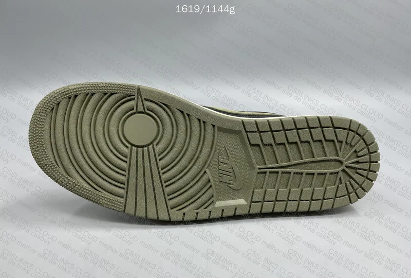 AJ1 Travis Scott Olive 8