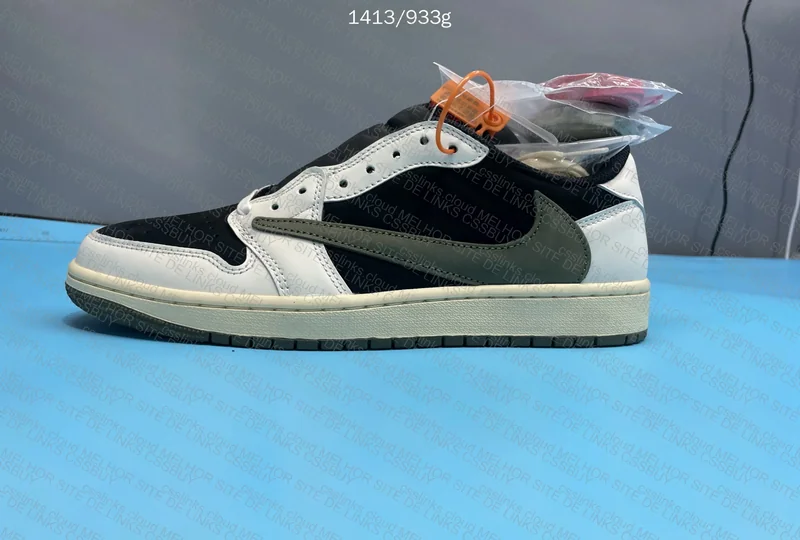 AJ1 Travis Scott Olive - ZOK 6