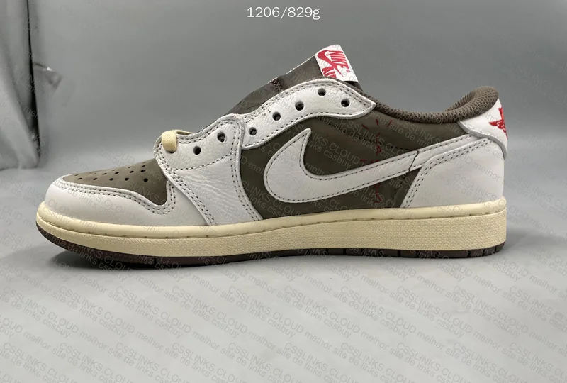 AJ1 Travis Scott Reverse Mocha 6
