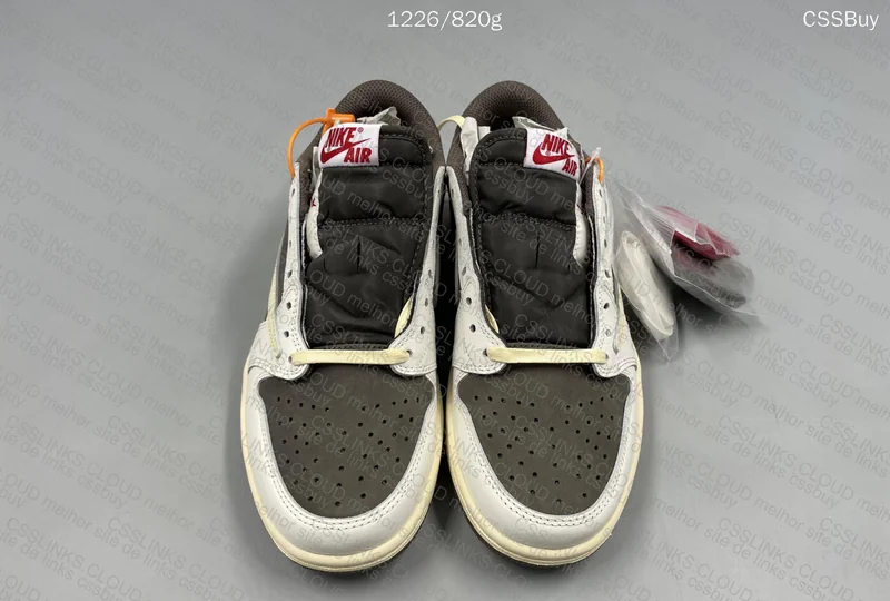 AJ1 Travis Scott Reverse Mocha ZOK 2