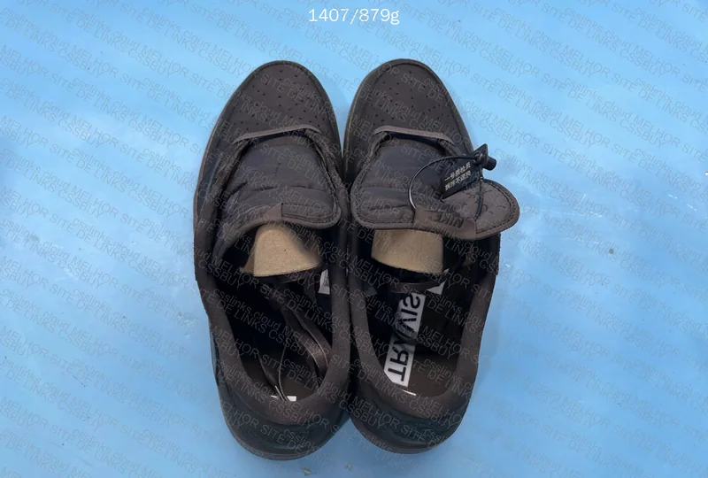 AJ1 travis scott velvet brown 3