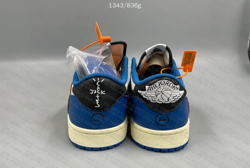 AJ1 Travis Scott x Fragment - Zok 4