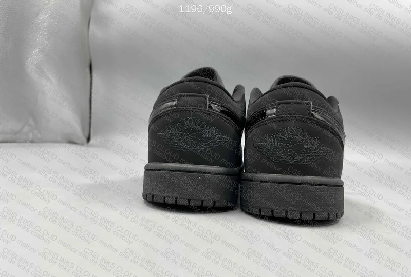 AJ1 triple black 🏴🥷🏻 3