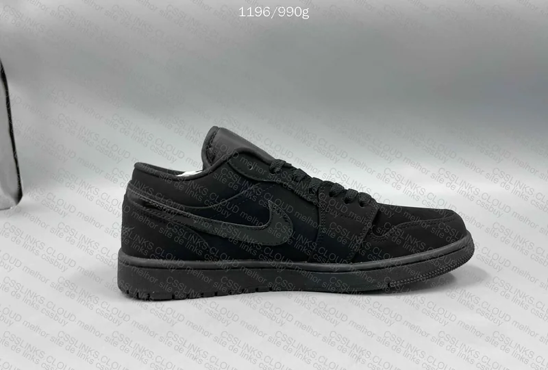 AJ1 triple black 🏴🥷🏻 9
