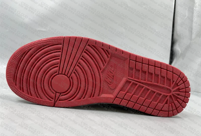 aj1 trophy room 6