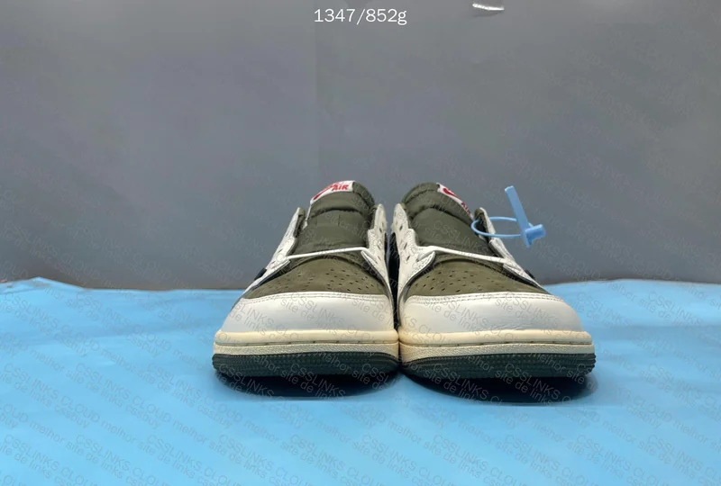 AJ1 TS Medium Olive e Velvet Brown FK 4