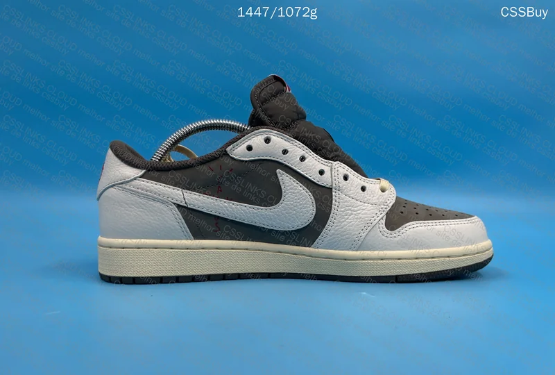 AJ1 TS Reverse Mocha fk. GL? 3