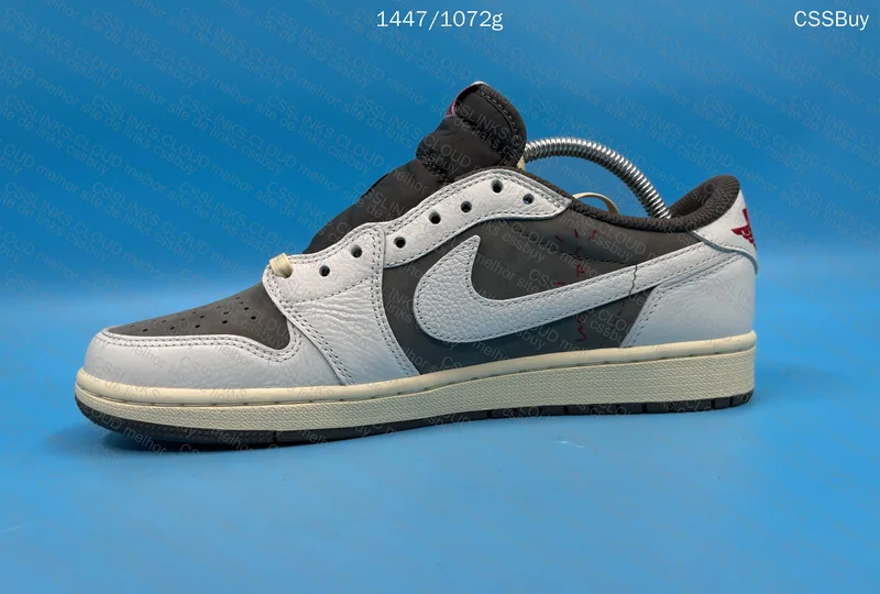 AJ1 TS Reverse Mocha fk. GL? 8