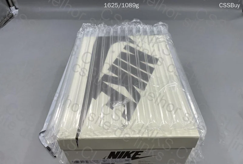 AJ1 TS REVERSE MOCHA ZOK 9