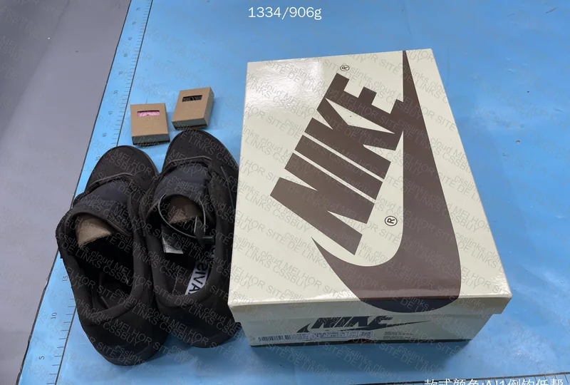AJ1 TS Velvet Brown 5