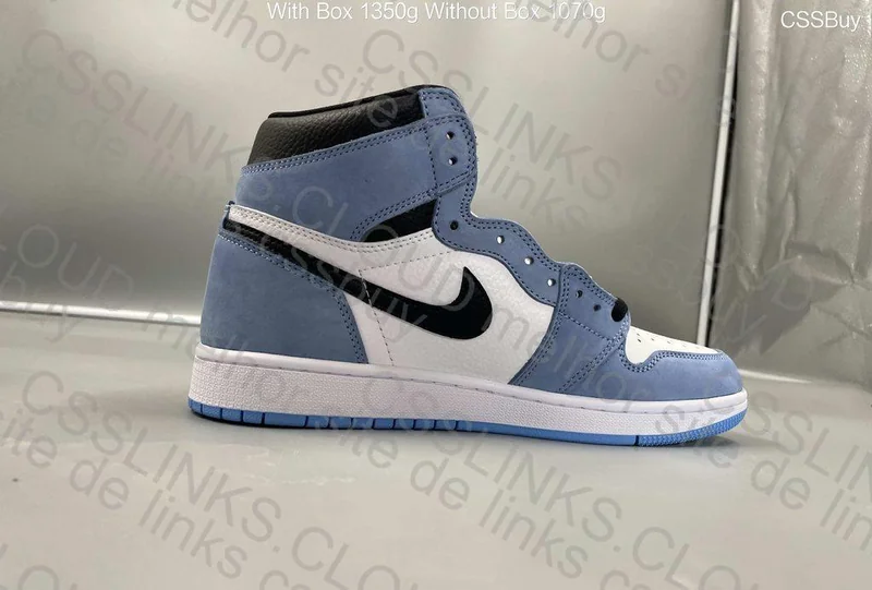 AJ1 UNIVERSITY BLUE 4