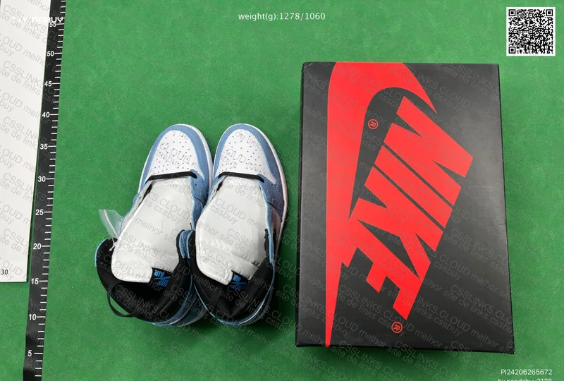 AJ1 University Blue 2
