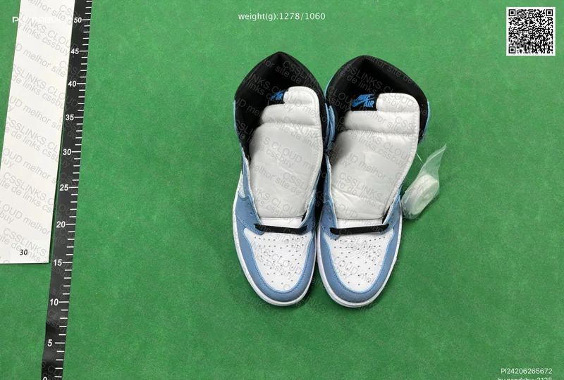 AJ1 University Blue 3