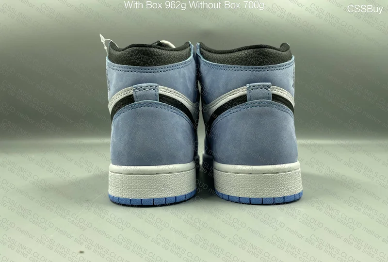AJ1 University Blue (grade school) 3