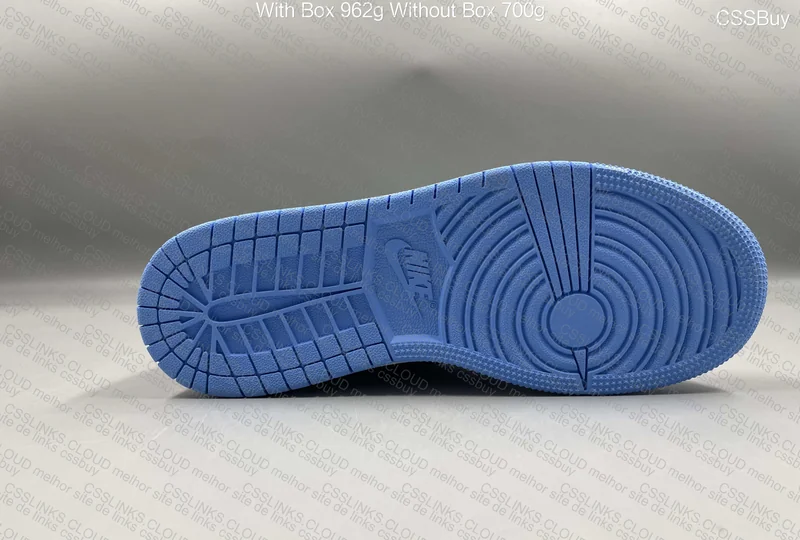 AJ1 University Blue (grade school) 8