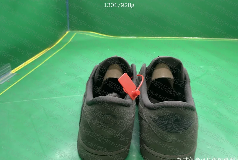 aj1 velvet brown travis 2