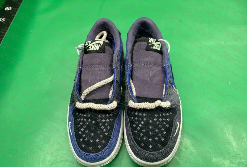 aj1 voodoo alternate