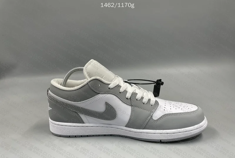 AJ1 WOLF GREY