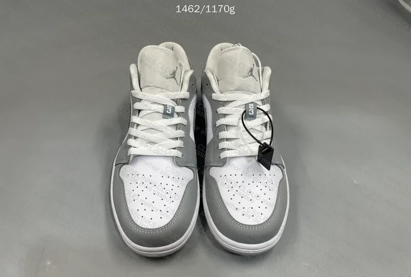 AJ1 WOLF GREY 5