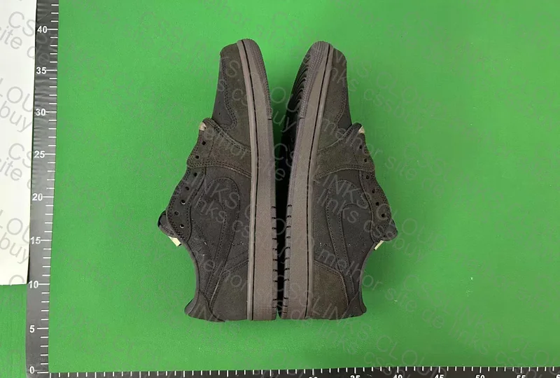 AJ1 x Travis Velvet Brown FK 6