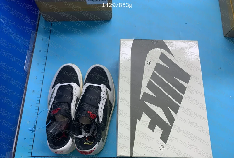 AJ1 x Trevis Scott BATCH: FK