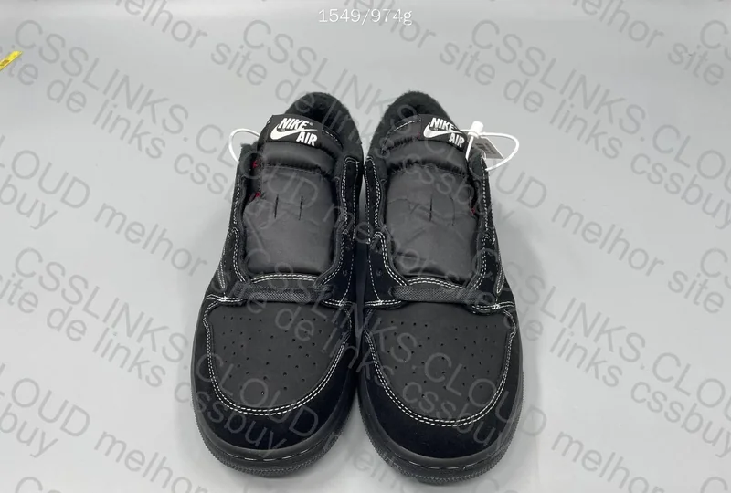 AJ1 x TS 'Black Phanton' 3