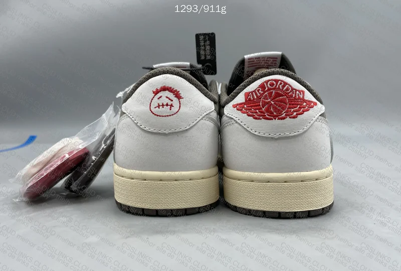 AJ1 X TS reverse mocha 4