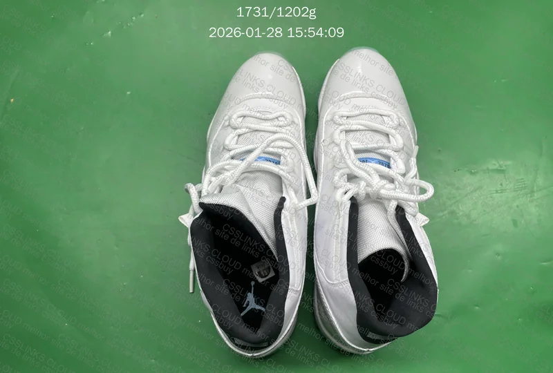 AJ11 Legend 3