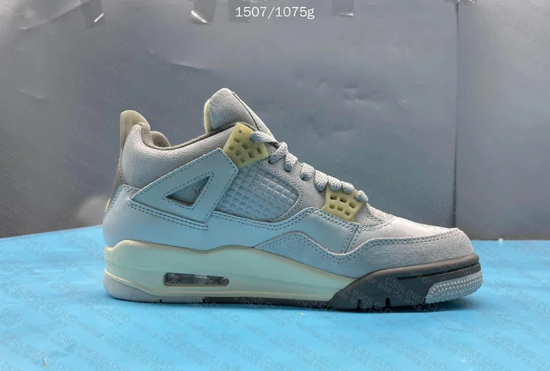 Aj4 /Air Jordan 4 - Craft Photon Dust / SALE