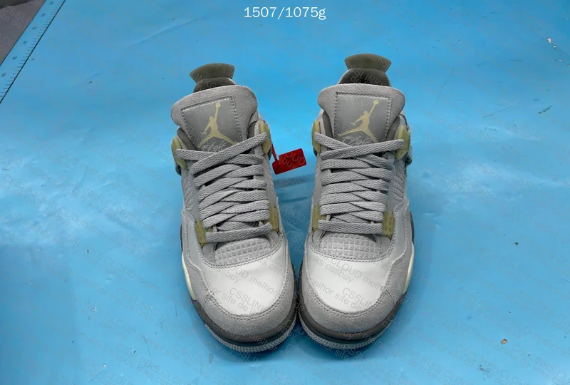 Aj4 /Air Jordan 4 - Craft Photon Dust / SALE 5