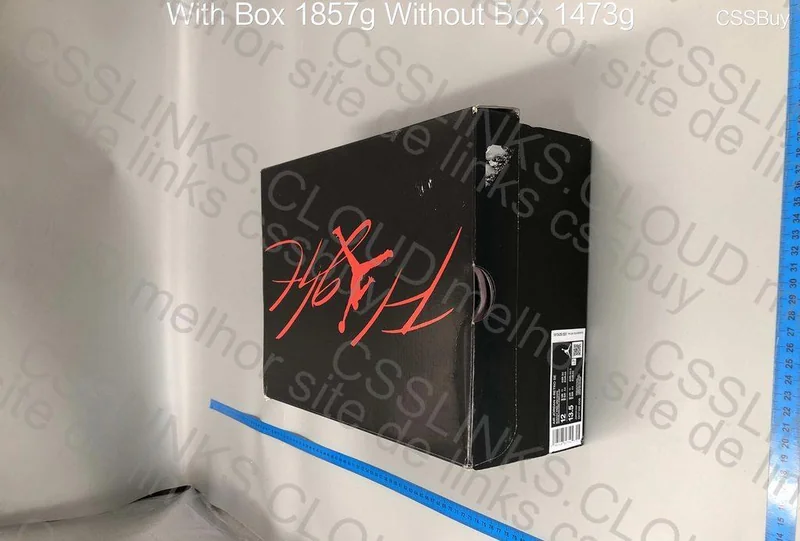 AJ4 Black Canvas 3