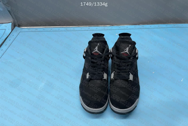 AJ4 BLACK CANVAS 49Y