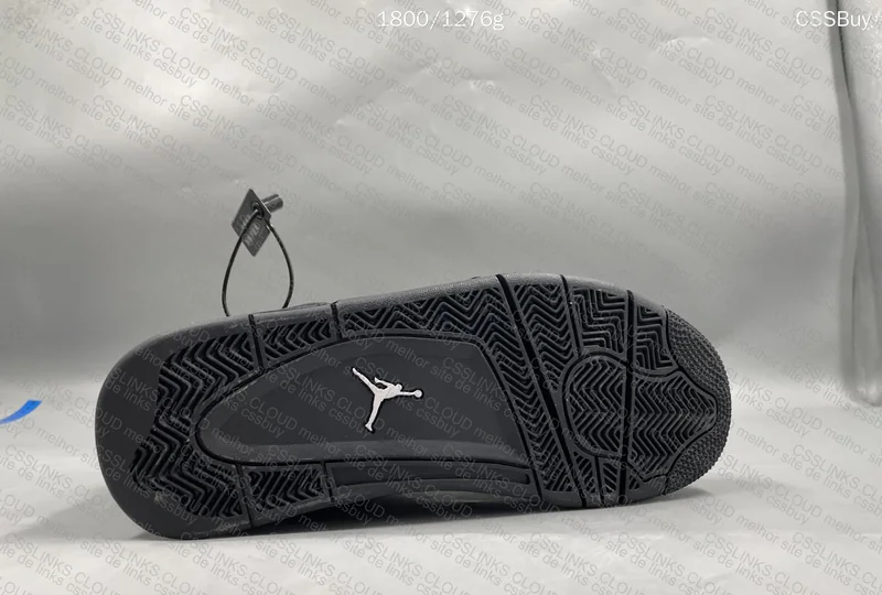 AJ4 Black Cat 3