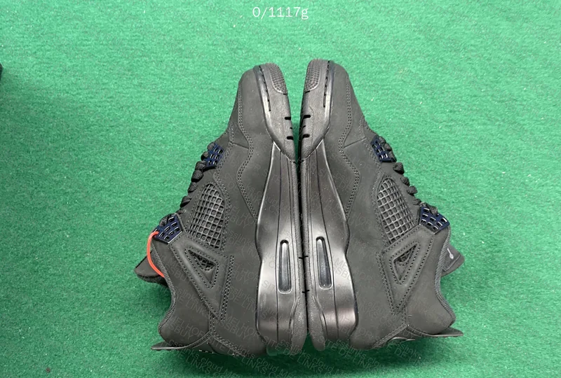 AJ4 black cat 2