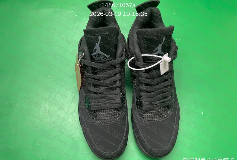 AJ4 BLACK CAT