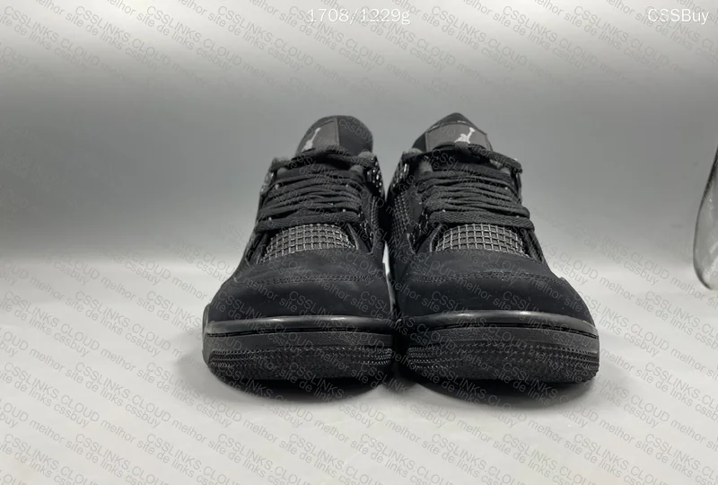 AJ4 Black Cat (GX) 3